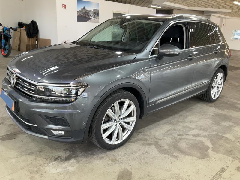 Tiguan 2.0 TSI Highline 4Motion BlueMotion