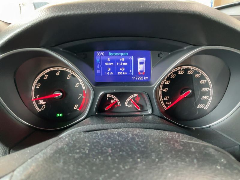 Ford Focus 2.0 EcoBoost ST 2012 – снимка 18