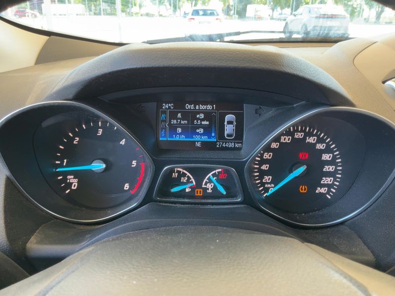 Ford Kuga 2.0 TDCi Trend 2016 – снимка 18