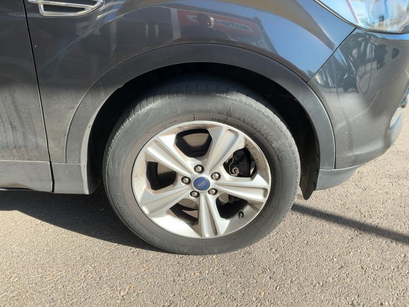 Ford Kuga 2.0 TDCi Trend 2016 – снимка 11