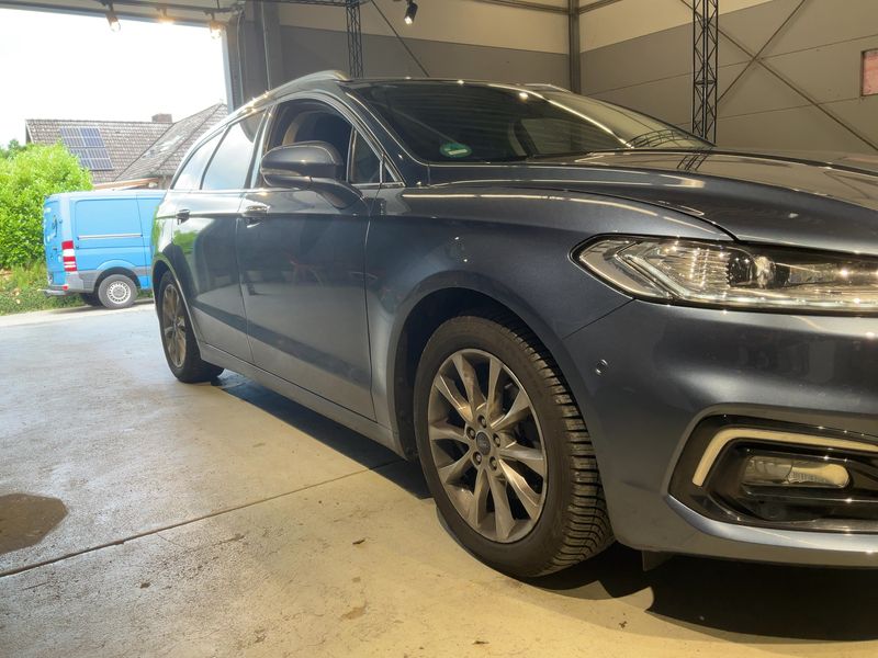 Ford Mondeo 2.0 TDCi EcoBlue Titanium — zdjęcie 8