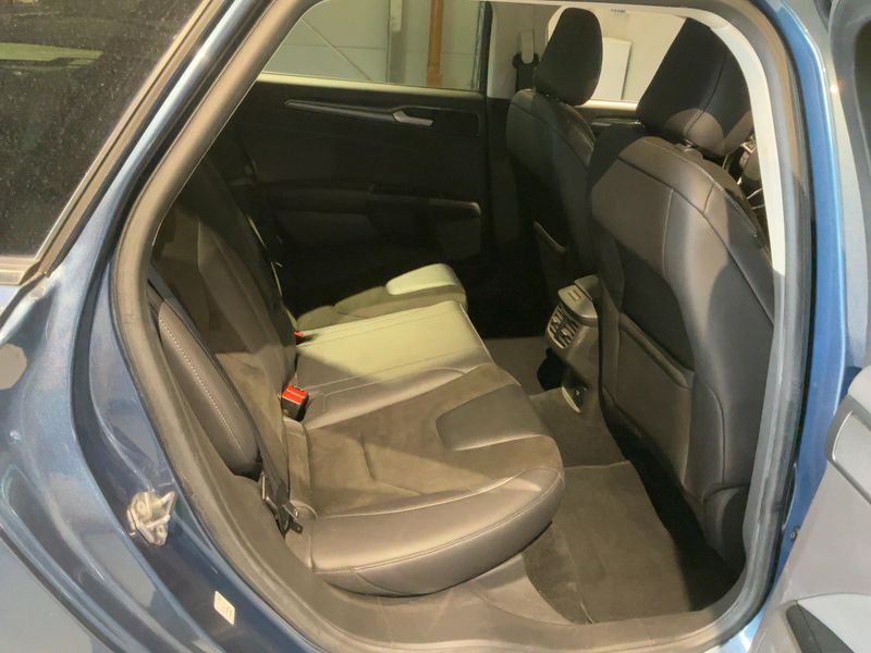 Ford Mondeo 2.0 TDCi EcoBlue Titanium — zdjęcie 14