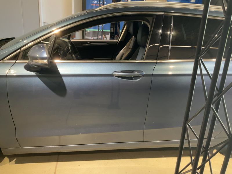 Ford Mondeo 2.0 TDCi EcoBlue Titanium — zdjęcie 4