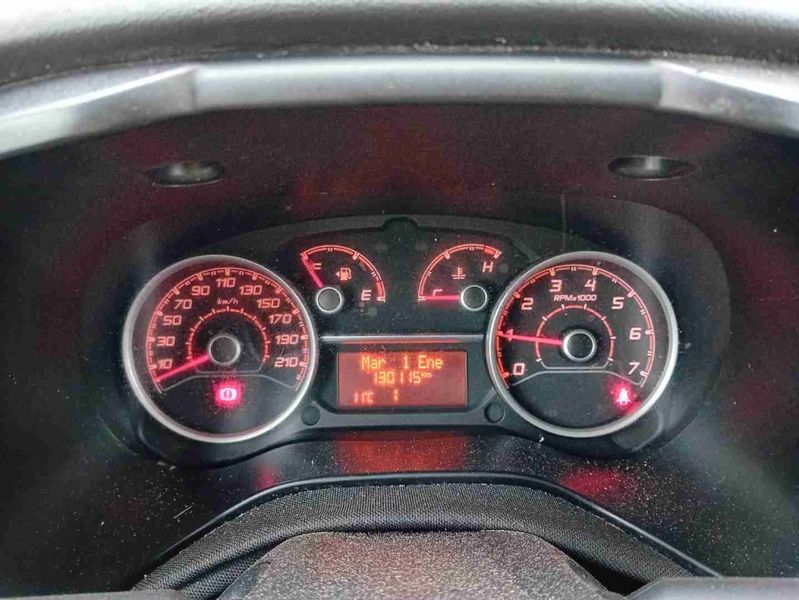 Fiat Doblo 1.3 M-Jet Furgón — zdjęcie 12