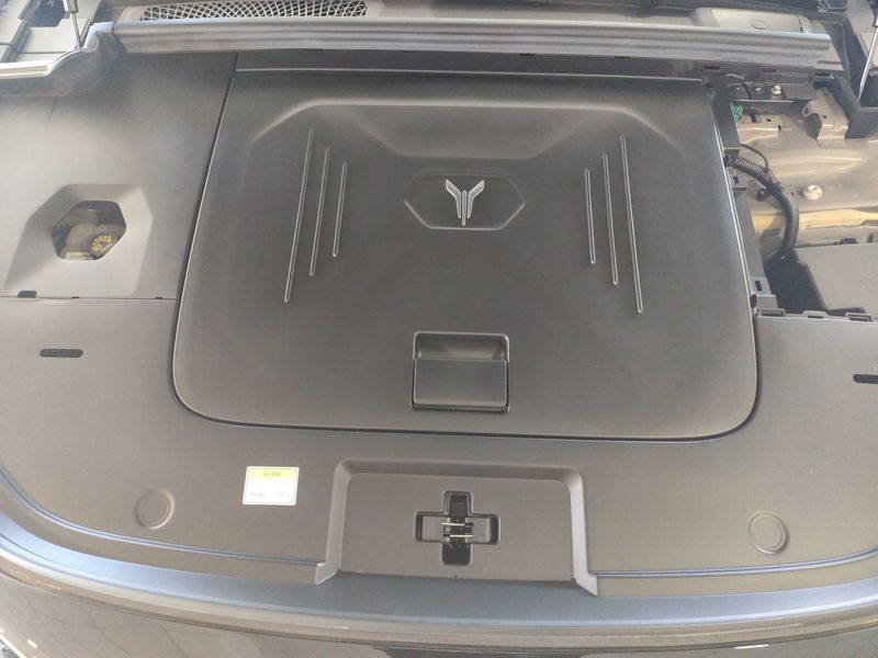 Mercedes-Benz EQC electric drive 300 kW 4Matic AMG Line — zdjęcie 8
