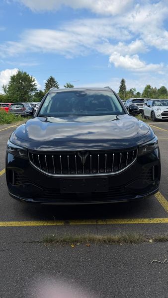 Mercedes-Benz EQC electric drive 300 kW 4Matic AMG Line — zdjęcie 7