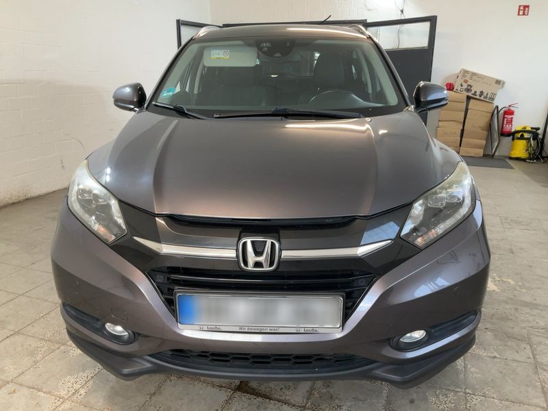 Honda HR-V 1.5 i-VTEC Elegance — zdjęcie 9