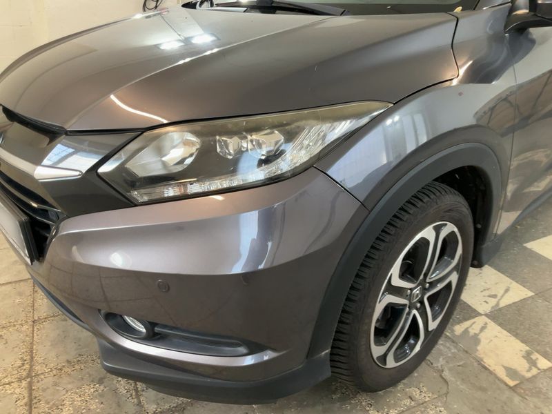 Honda HR-V 1.5 i-VTEC Elegance — zdjęcie 2