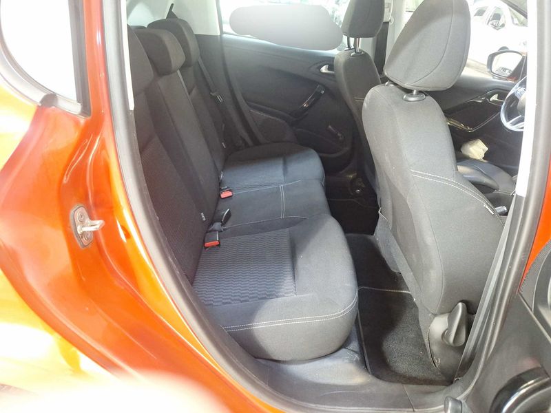 Peugeot 208 1.6 Blue-HDi Active Business 2017 – снимка 14