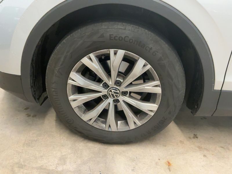 Volkswagen Tiguan 1.5 TSI ACT Life 2022 – снимка 3