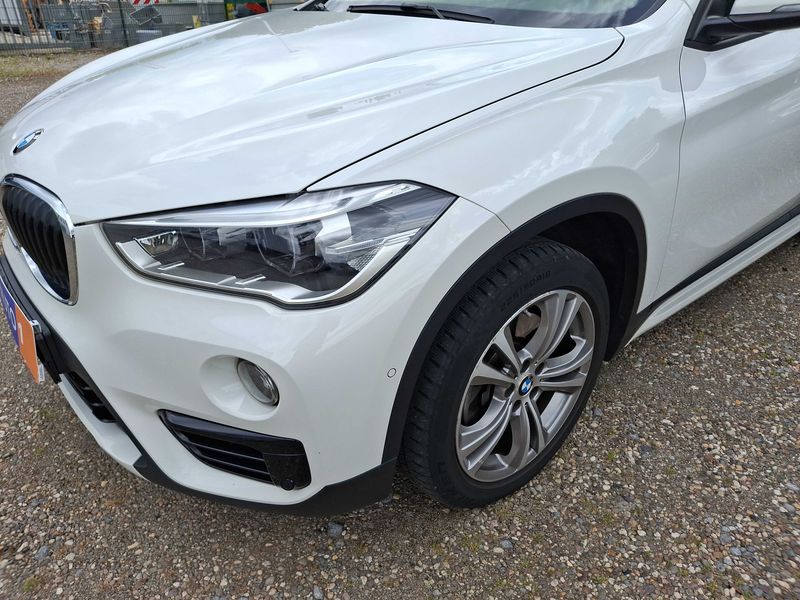 BMW X1 xDrive 20d Sport Line — zdjęcie 2