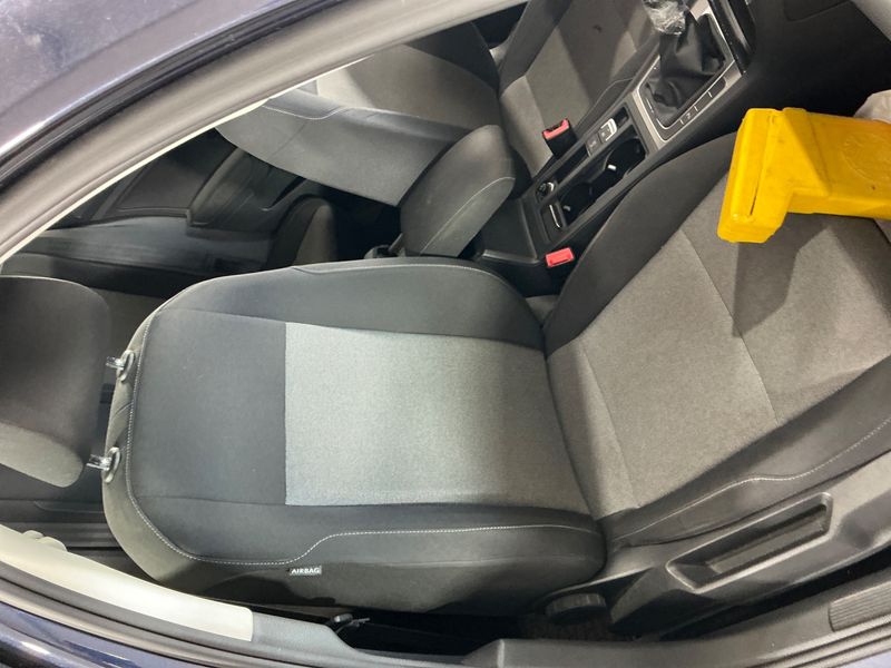 Volkswagen Golf VII 1.2 TSI Cool BlueMotion Tech 2014 – снимка 29