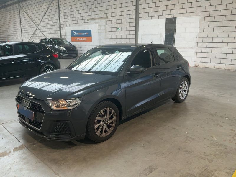 Audi A1 Sportback 30 TFSI advanced — zdjęcie 2
