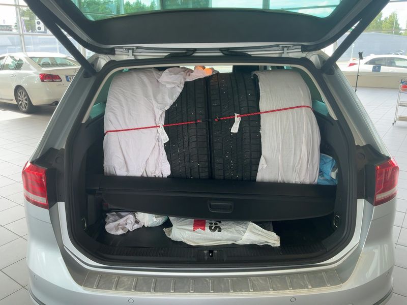 Volkswagen Passat Alltrack 2.0 TDI 4Motion BlueMotion Tech — zdjęcie 10