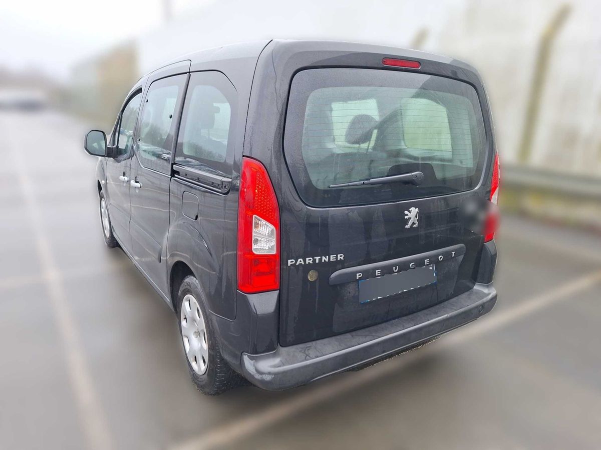 Peugeot Partner 2010 — photo 4