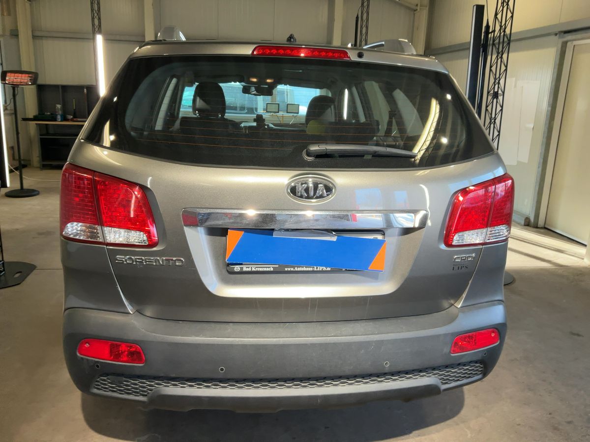 Kia Sorento 2011 — photo 8