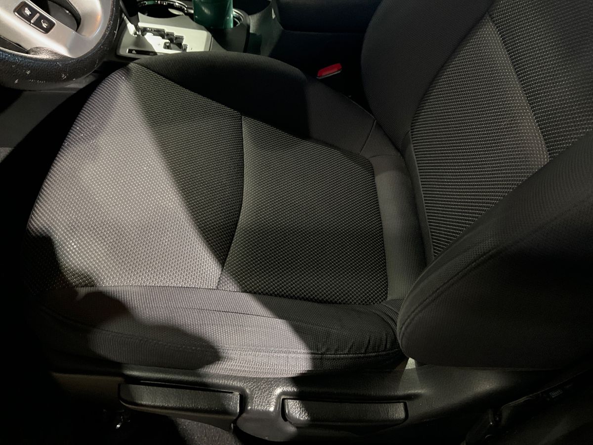 Kia Sorento 2011 — photo 31