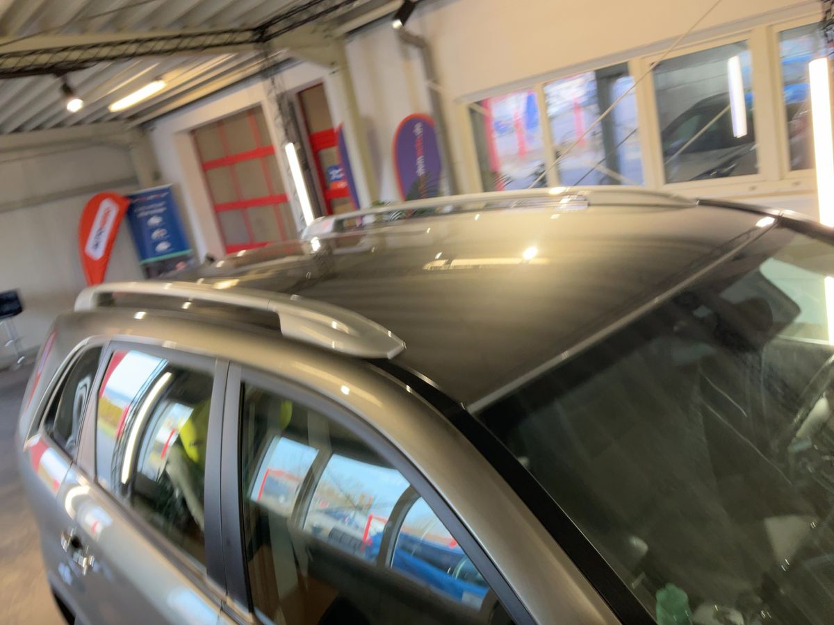 Kia Sorento 2011 — photo 14