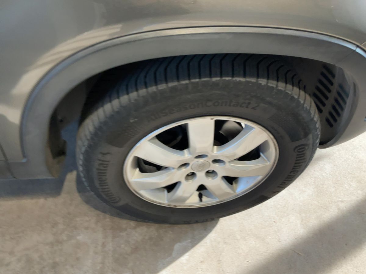 Kia Sorento 2011 — photo 12