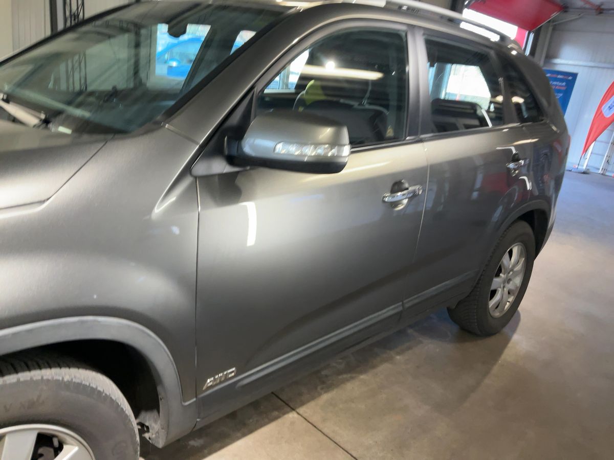 Kia Sorento 2011 — photo 5