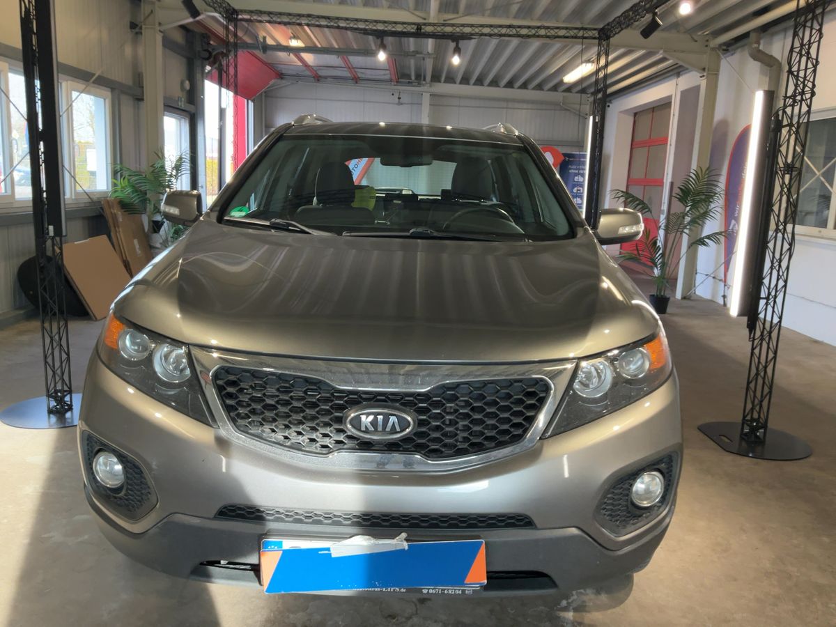 Kia Sorento 2011 — photo 15