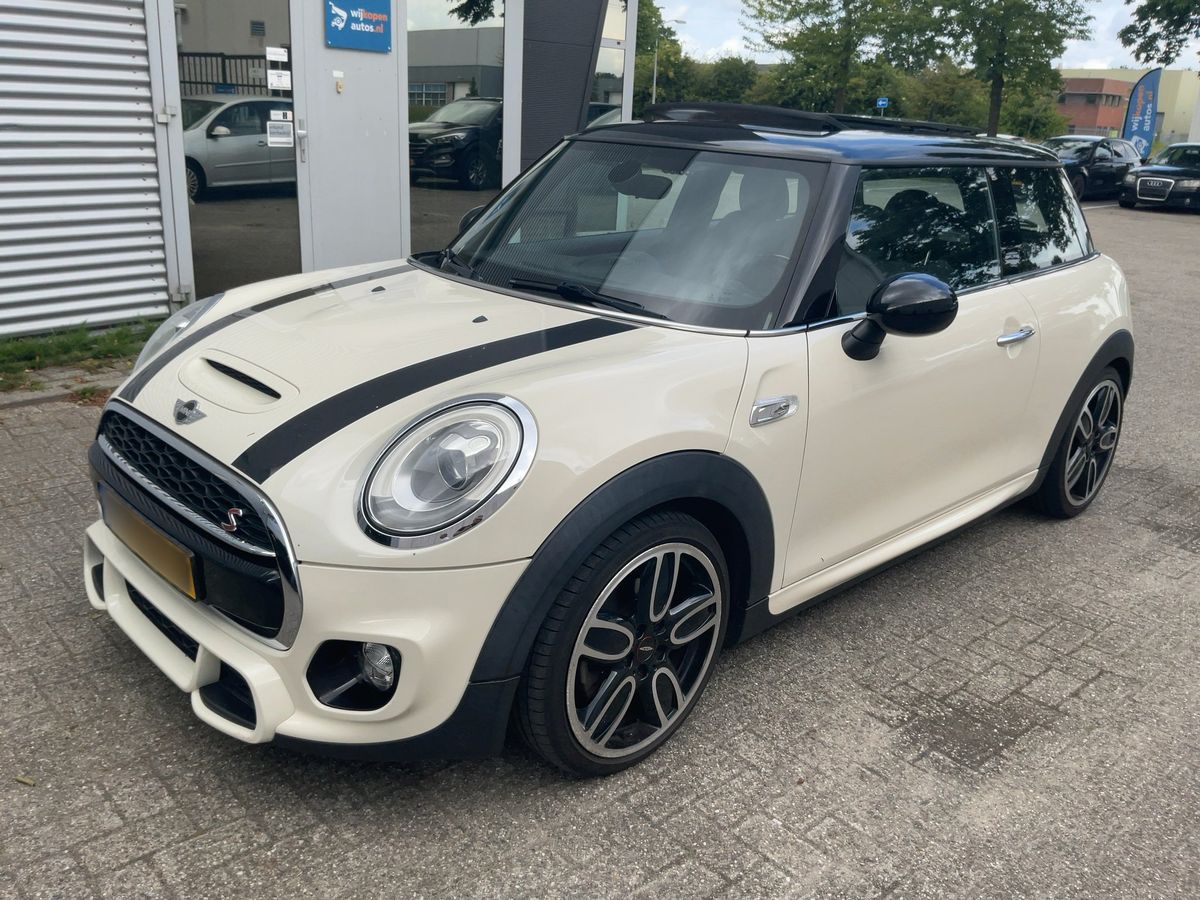 MINI Cooper 2016
