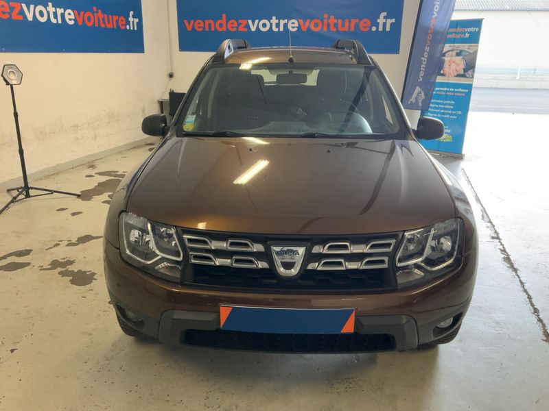 Dacia Duster 1.5 dCi Laureate 4x2 — zdjęcie 9