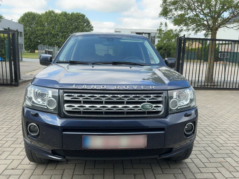 Land Rover Freelander 2.2 Td4 SE — zdjęcie 9