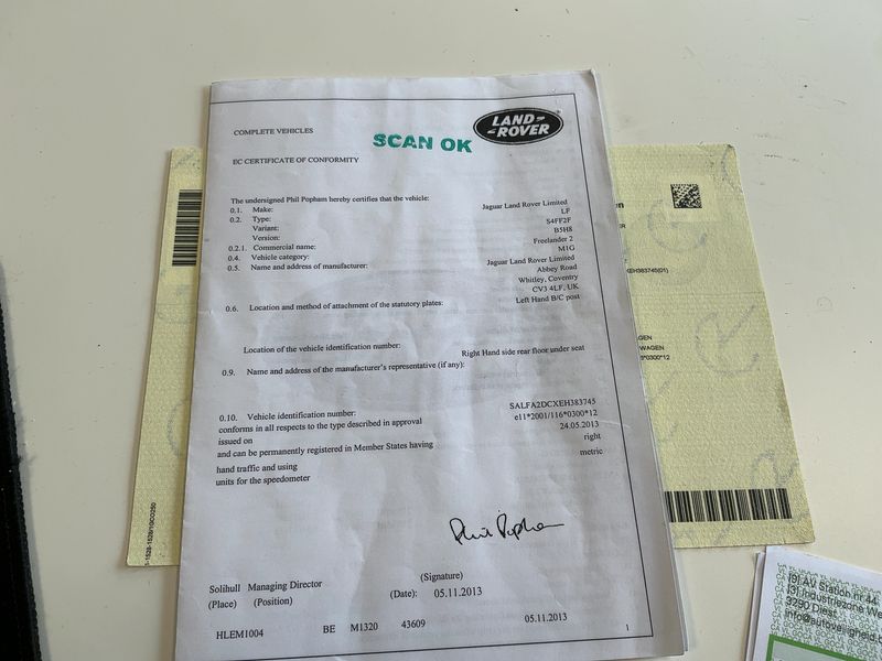 Land Rover Freelander 2.2 Td4 SE — zdjęcie 16
