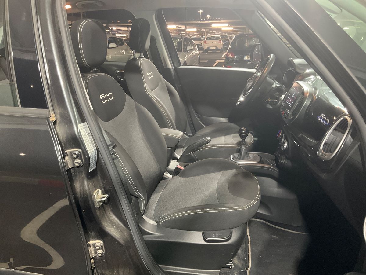 Fiat 500L 2018 — photo 17