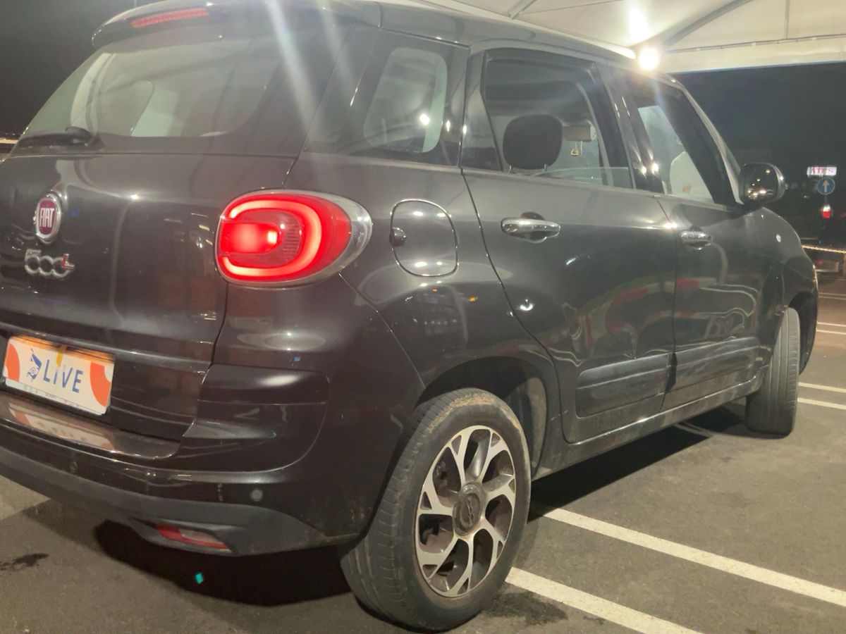 Fiat 500L 2018 — photo 9