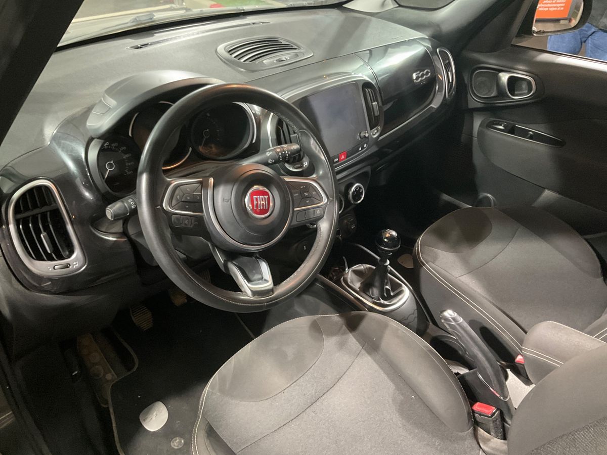 Fiat 500L 2018 — photo 45