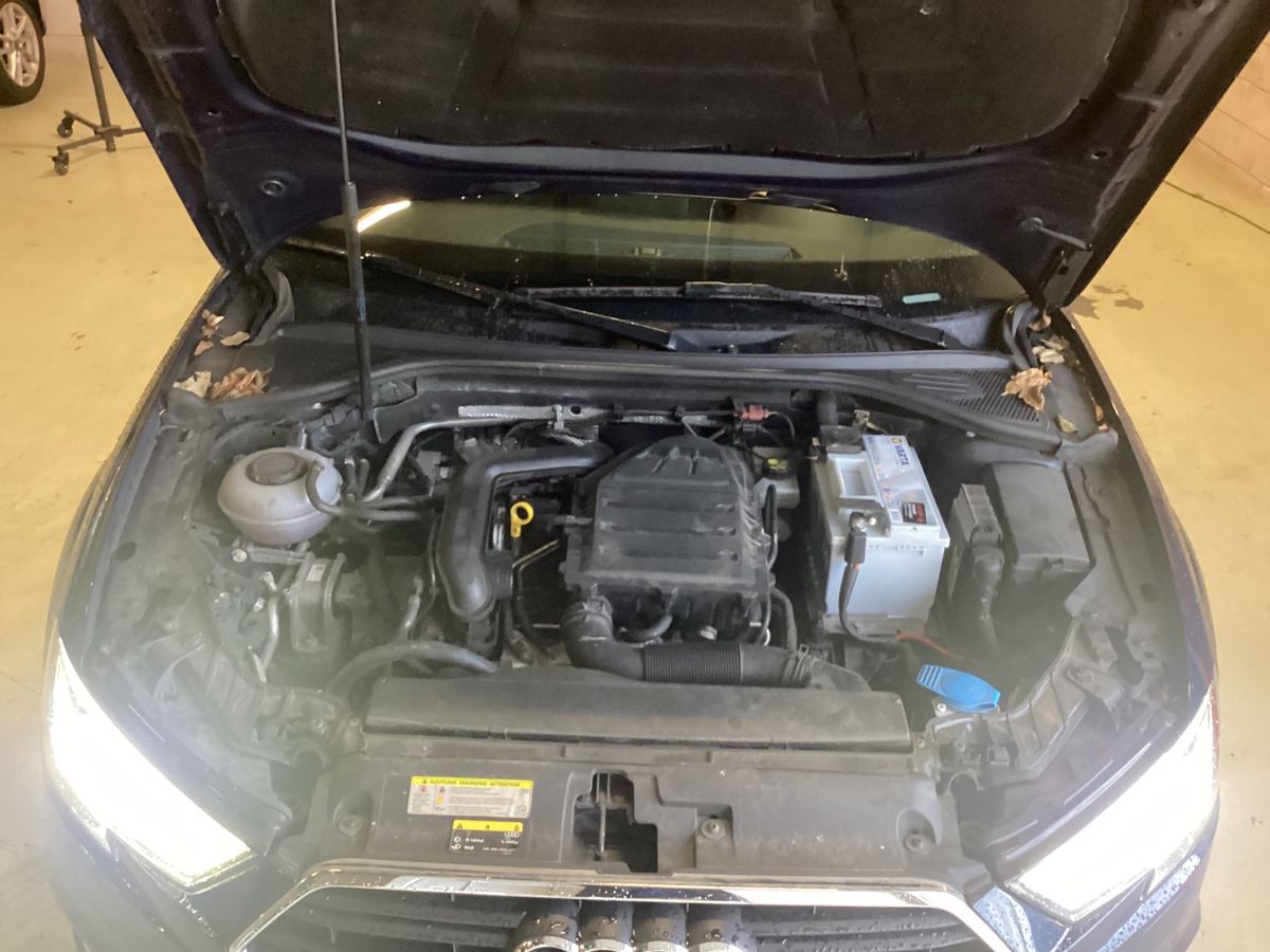 Audi A3 2018 — photo 32