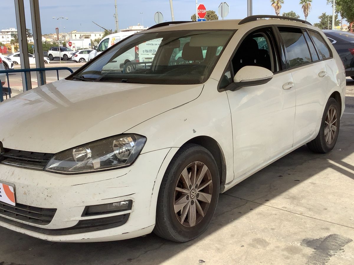 Volkswagen Golf VII 1.6 TDI Edition BlueMotion