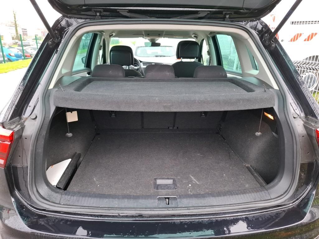 Volkswagen Tiguan 2019 — photo 5