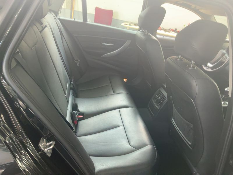 BMW 3er 318d xDrive 2014 – снимка 19