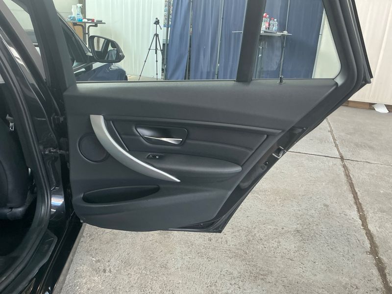 BMW 3er 318d xDrive 2014 – снимка 28