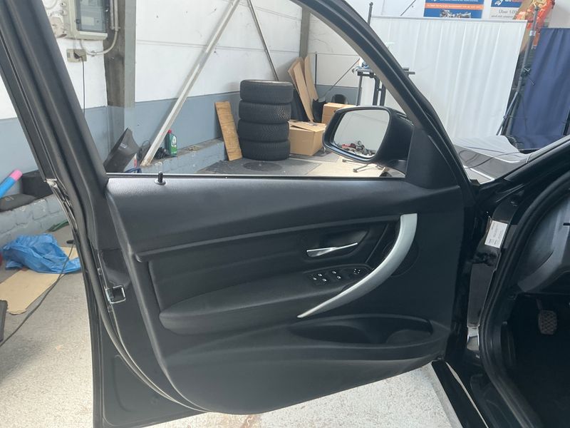 BMW 3er 318d xDrive 2014 – снимка 30