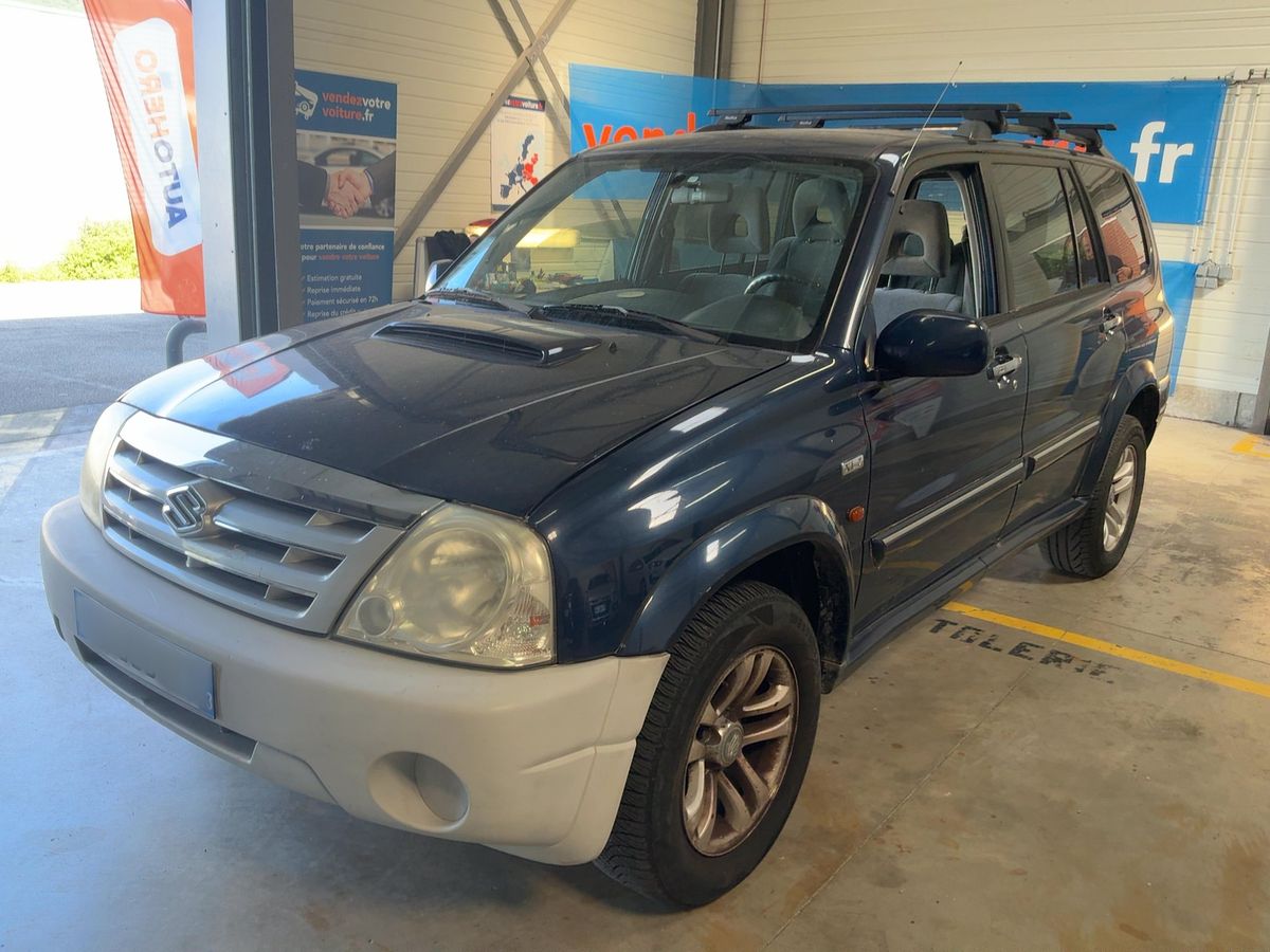 Suzuki Grand 2004
