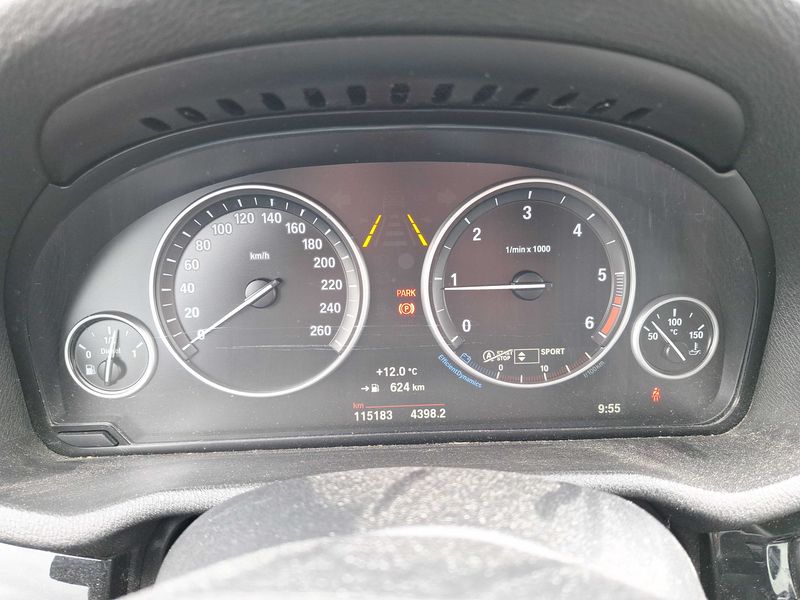 BMW X4 xDrive 20d — zdjęcie 12