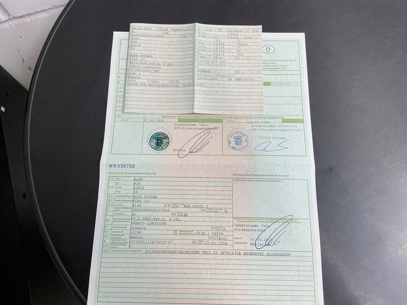 Alfa Romeo Alfa Spider 2.2 JTS Exclusive — zdjęcie 15