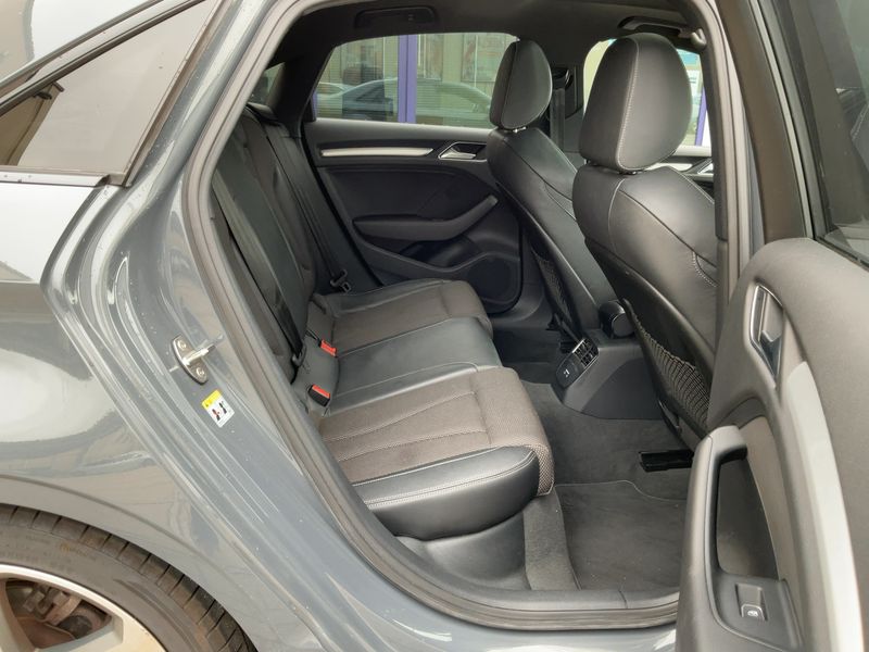 Audi A3 Limousine 1.0 TFSI Sport — zdjęcie 14