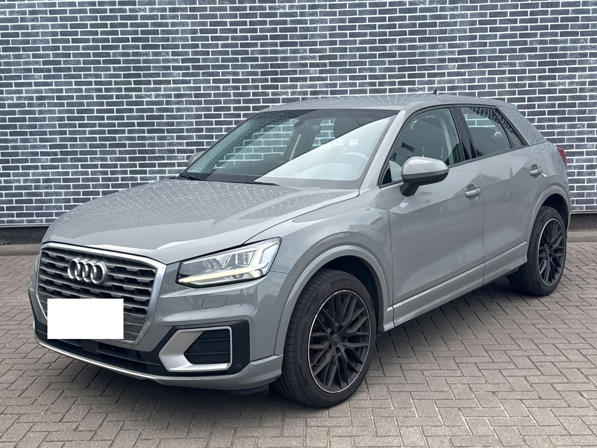 Audi Q2 2020 — photo 1
