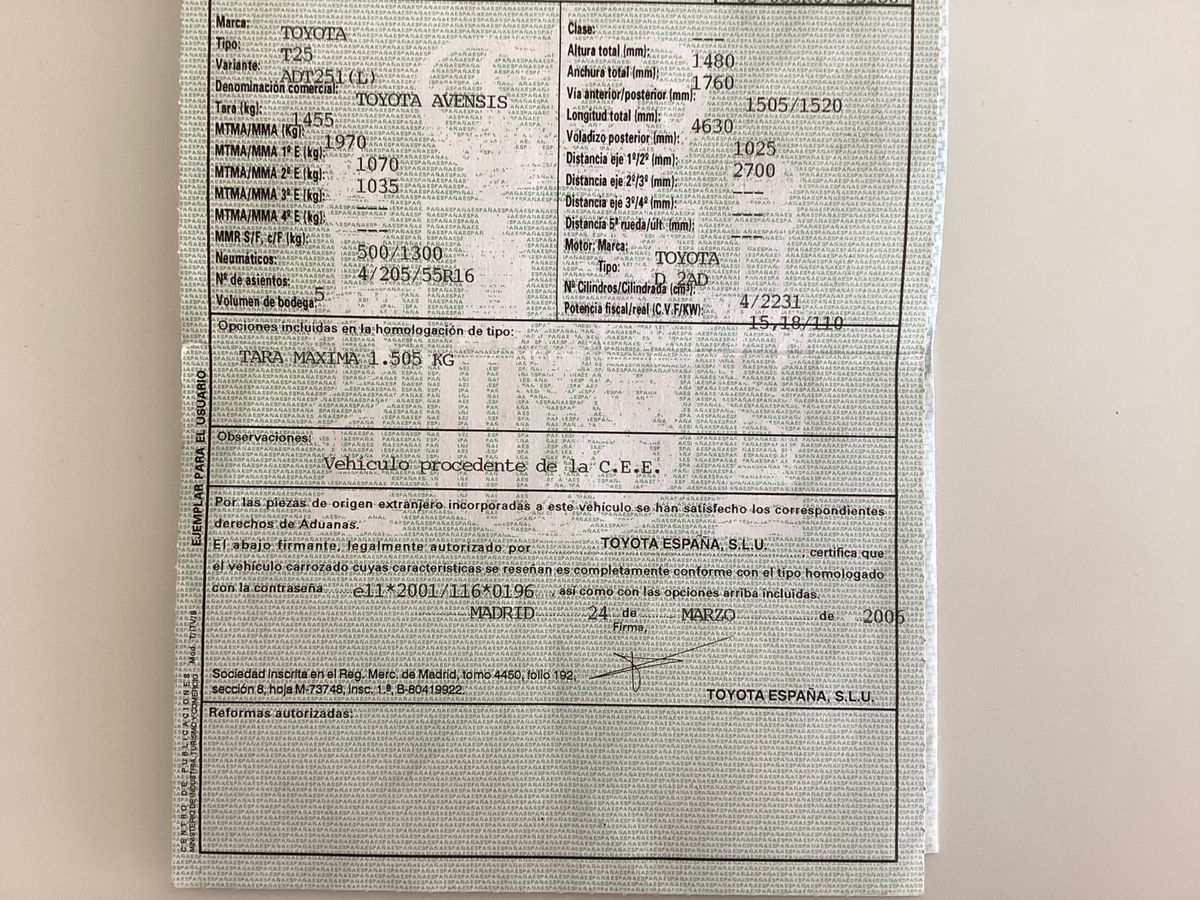 Toyota Avensis 2.2 D-4D Sol Liftback