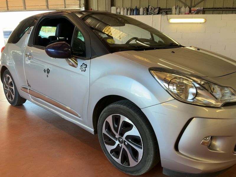 Citroen DS3 1.6 HDi SoChic — zdjęcie 8