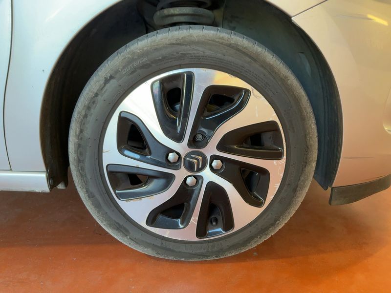 Citroen DS3 1.6 HDi SoChic 2014 – снимка 11