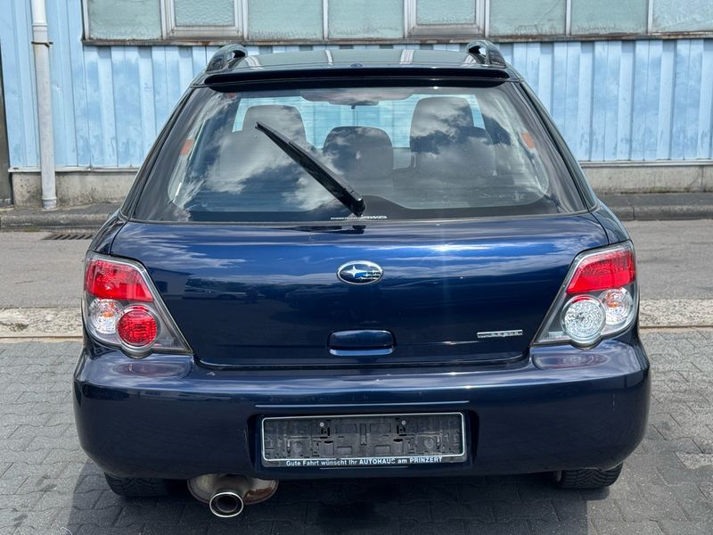Subaru Impreza 2.0 R Active — zdjęcie 4