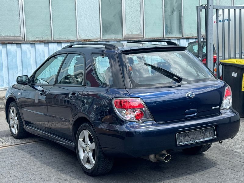 Subaru Impreza 2.0 R Active — zdjęcie 3