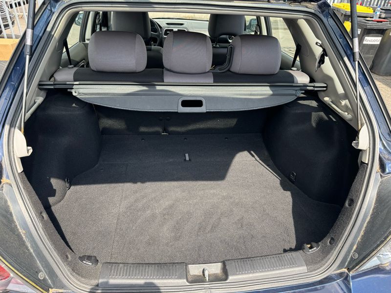 Subaru Impreza 2.0 R Active — zdjęcie 9