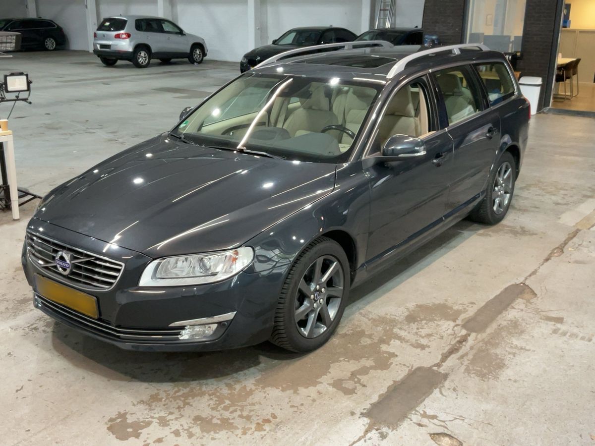 Volvo V70 2016